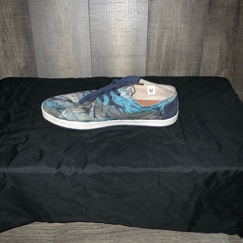 TOMS Men’s Palm Leaf Pattern Multi Colored - Picture 8 of 9